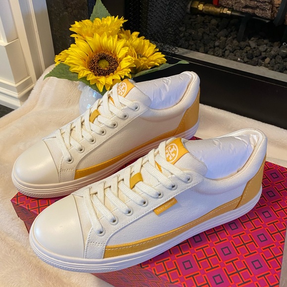 Tory Burch Shoes - ✨NIB✨TORY BURCH CANVAS COURT SNEAKERS